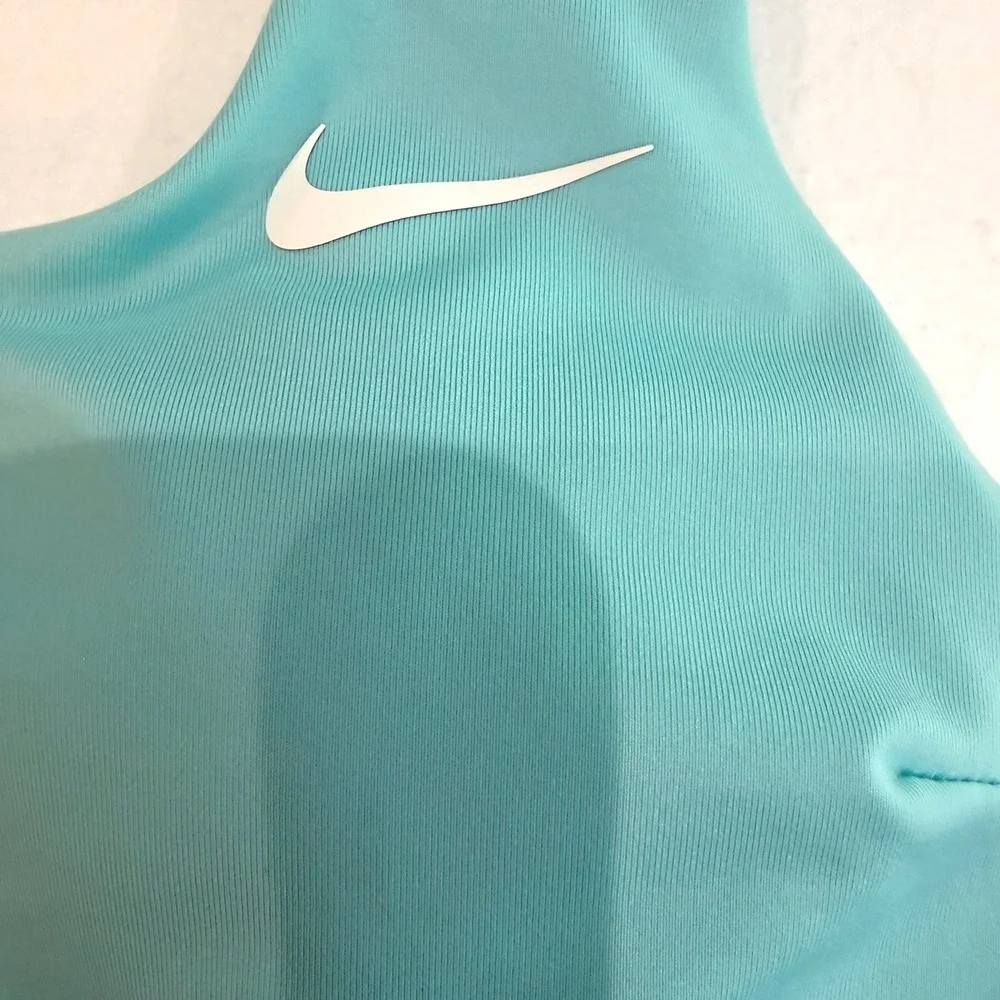 Nike Womens Light Blue Adjustable Strap‎ Sports Bra Size Small Aqua Swoosh